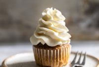 Fluffy Whipped Cream Cheese Frosting