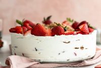 Chilled Strawberry Cloud Cake