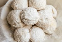 Effortless 3-Ingredient Snowball Cookies