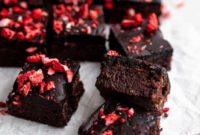 Quick Strawberry Fudge Brownies