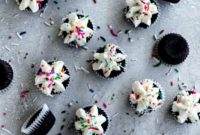 Quick & Easy Mini Chocolate Cupcakes