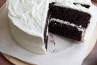 Effortless Chocolate Delight with Cream Cheese Frosting
