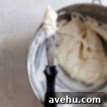 Achieve Perfect Frosting Consistency Instantly 4 img 11752 8